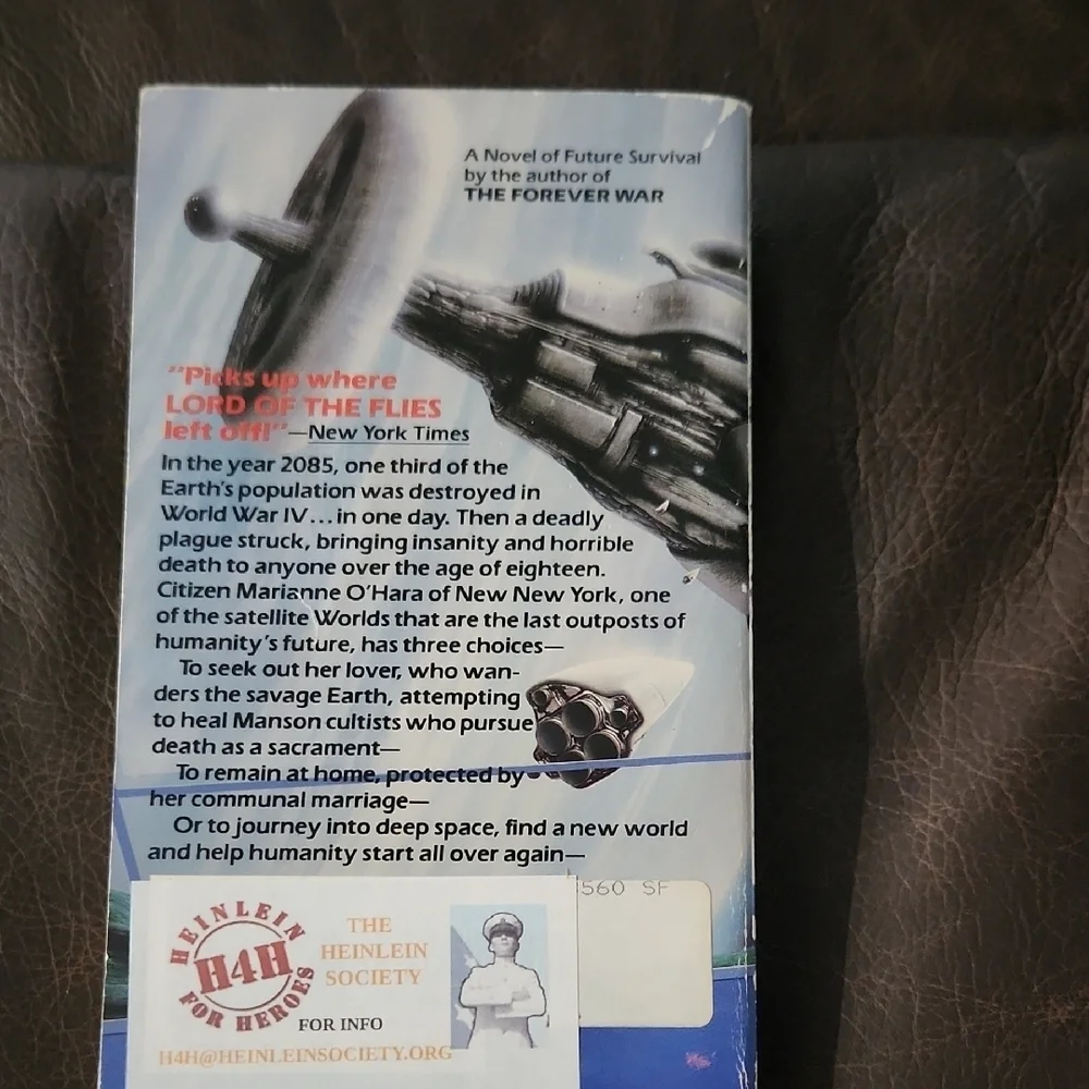 Worlds Apart by Joe Haldeman Paperback